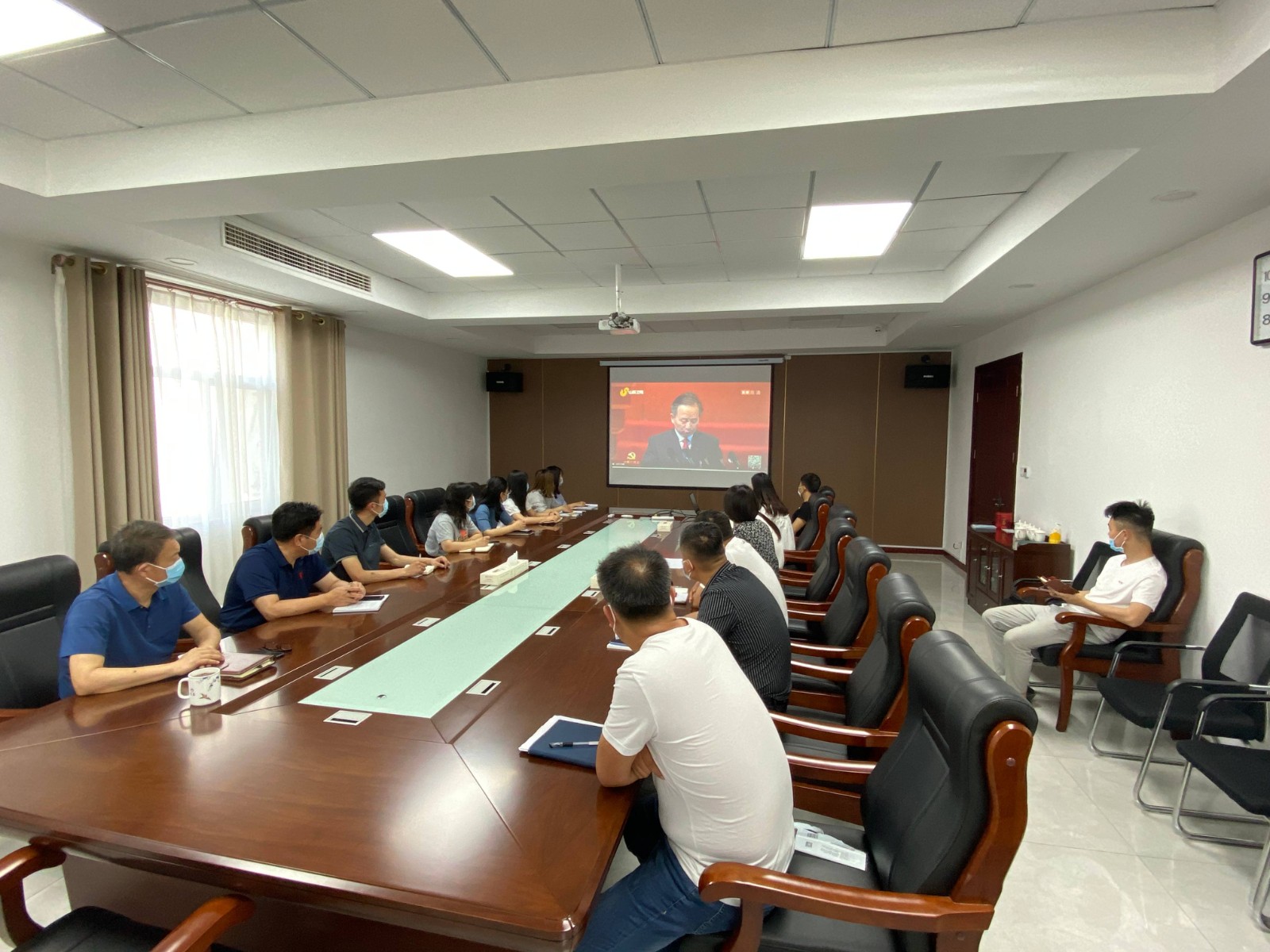 泰鼎、筑璟、城发员工学�?- 副本(1).jpg 泰鼎、筑璟、城发员工学�?- 副本(1).jpg